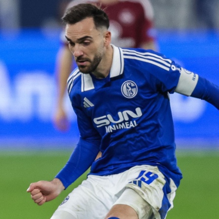 Kenan Karaman vom FC Schalke 04