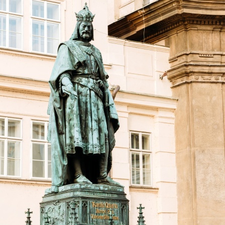 Bronze Statue Kaiser Karl IV. 