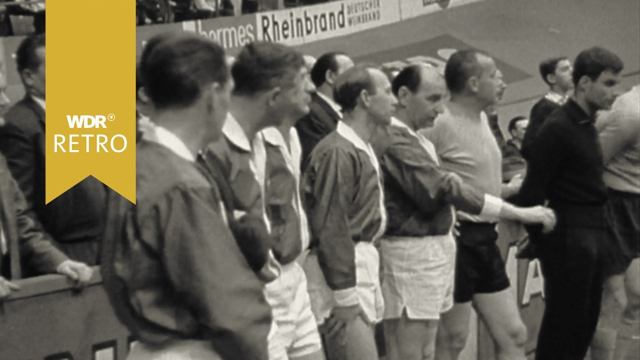 Fritz Walter beim Altherren-Fußballturnier in Köln