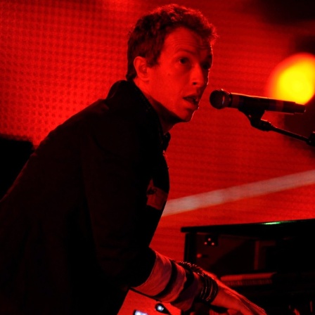 Coldplay-Sänger Chris Martin bei einem Konzert 2009 in Hannover.