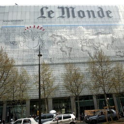 Blick auf das Firmengebäude von "Le Monde"