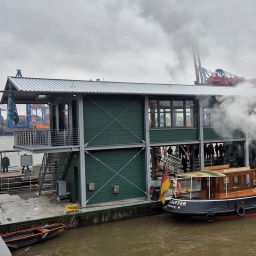 Das Besucherzentrum im Museumshafen Oevelgönne in Hamburg.