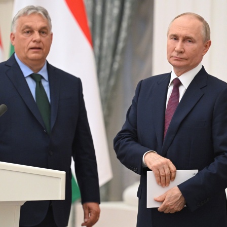 Ungarns Ministerpräsident Viktor Orban zusammen mit Wladimir Putin im Kreml in Moskau