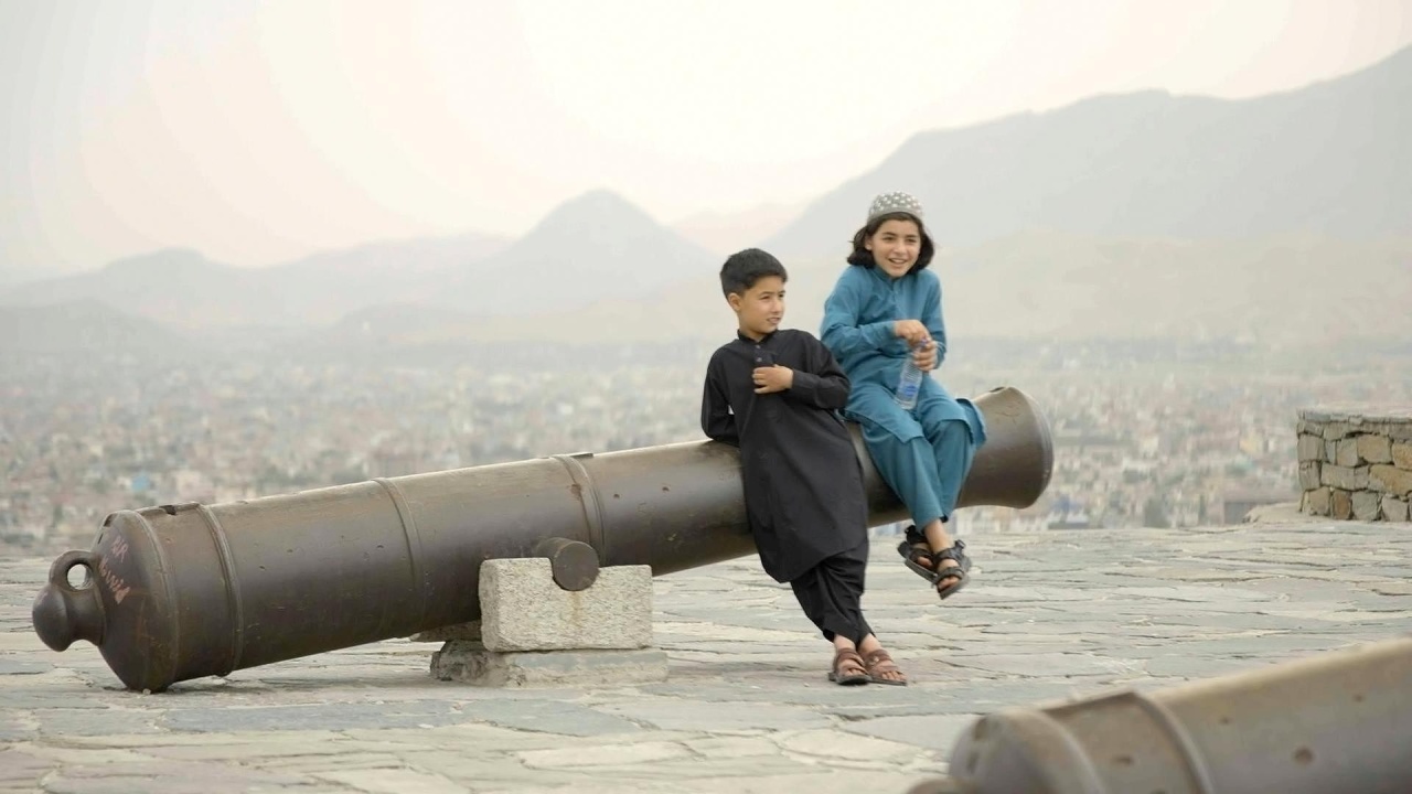 die doku: Die Kinder der Taliban