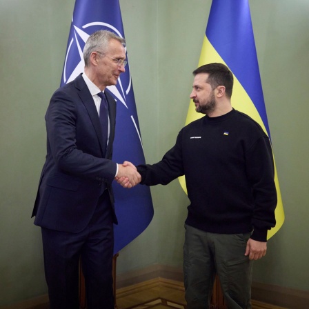 In this photo provided by the Ukrainian Presidential Press Office, NATO Secretary General Jens Stoltenberg, left, is greeted by Ukrainian President Volodymyr Zelenskyy, in Kyiv, Ukraine, Thursday, April 20, 2023. (Ukrainian Presidential Press Office via AP)