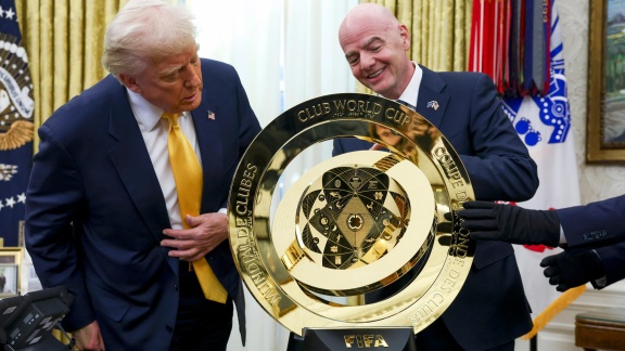 Sportschau - Fußball-feuerwerk Oder Fifa-geldmaschine.