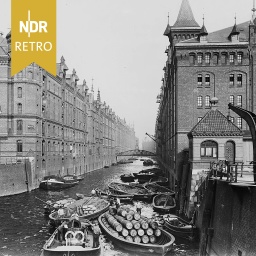 Hamburger Speicherstadt: Blick auf das Kehrwiederfleet und die Wilhelminenbrücke, um 1900.