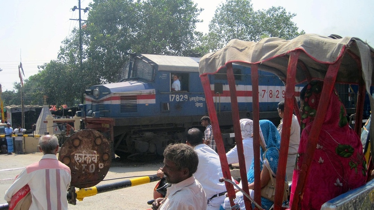 Mit dem Zug von Indien nach Nepal