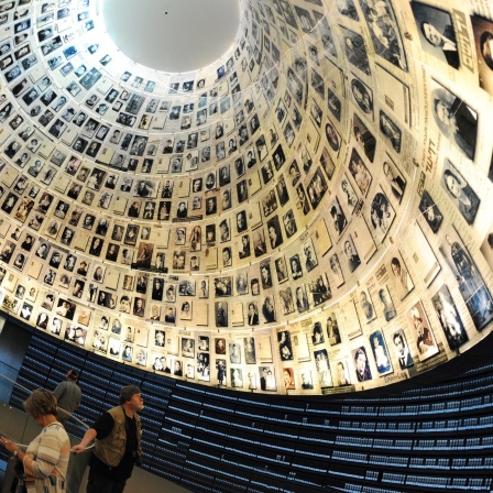 Yad Vashem ist die nationale Gedenkstätte in Israel zur Erinnerung an die Verfolgung und Ermordung von sechs Millionen Juden während des Holocausts