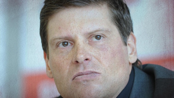 Being Jan Ullrich - Folge 5: Bergab (mit Originalton) (s01/e05)