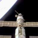 Ein Bild der ISS über der Erde