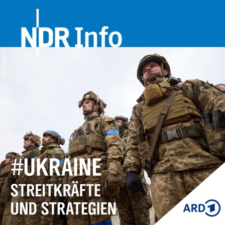 Der Präsident der Ukraine Selenskyj besucht die Armee in Charkiw.
