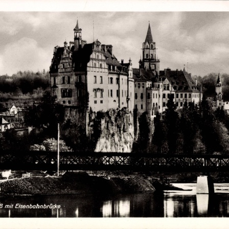 Sigmaringen, Blick auf das Schloss mit Eisenbahnbrücke