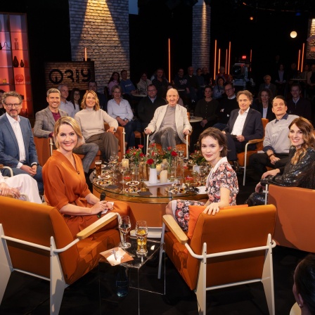3nach9 mit Jessy Wellmer, Ingo Zamperoni, Eckart von Hirschhausen, Bela B Felsenheimer, Emilia Schüle, Mike Krüger, Amélie van Tass, Thommy Ten, Elena Semechin.