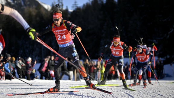 Sportschau Wintersport - Der Massenstart Der Männer In Lenzerheide - Die Zusammnfassung
