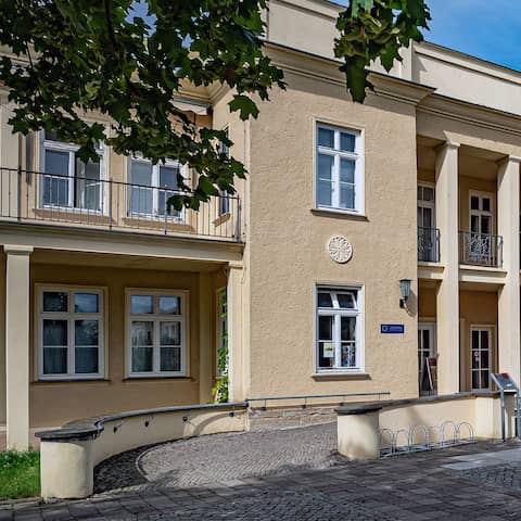  Museum Utopie und Alltag. Alltagskultur und Kunst in der DDR Brandenburg in Eisenhüttenstadt, aufgenommen am 12.11.2021. (Quelle: Imago Images/Jürgen Ritter)