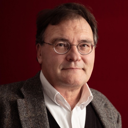 Porträtfoto von Politikpsychologe Thomas Kliche.