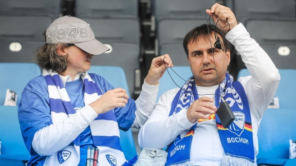 Mittagsmagazin - Blindenreportage In Den Deutschen Stadien