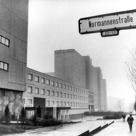 Die Zentrale des Ministeriums für Staatssicherheit der DDR in der Normannenstraße in Ost-Berlin 1989.