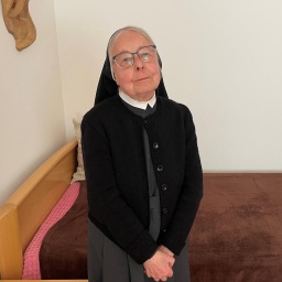 Schwester Justa Darchinger, Zeitzeugin: "Ich hab nicht anders können - es war Berufung"