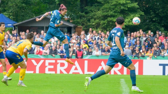 Sportschau - St. Pauli Löst Aufgabe Gegen Delmenhorst Souverän