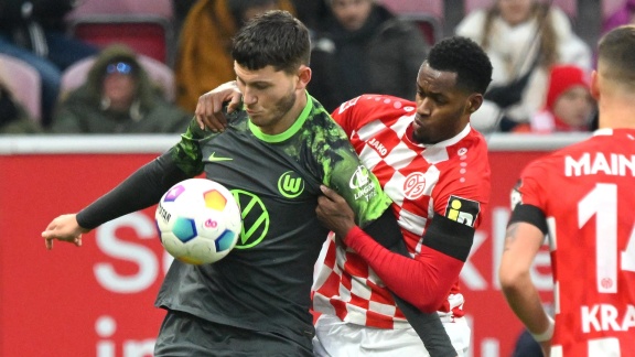 Sportschau Bundesliga - Mainz Rettet Spät Einen Punkt Gegen Wolfsburg