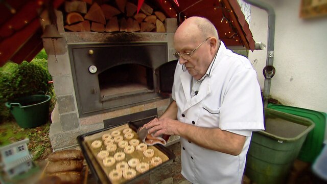 landesschau rheinland pfalz willi lotzen aus ochtendung backt platzchen im garten ard mediathek