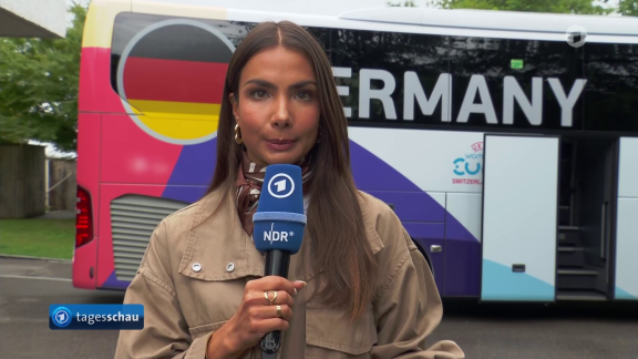 Coverbild Deutschland / Giulia Gwinn