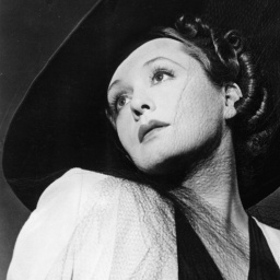 Eine schwarz-weiß Aufnahme der Schauspielerin Zarah Leander aus den 1930er Jahren.