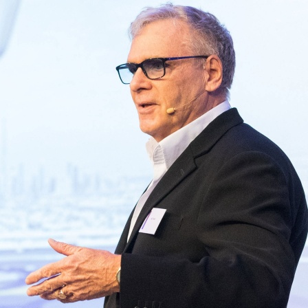 Jay Tuck, investigativer Reporter, Kriegskorrespondent und leitender Redakteur
