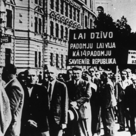 Demonstration für den Anschluss Lettlands an die UdSSR in Riga