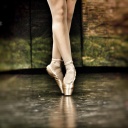 Balletttänzerin auf der Bühne.