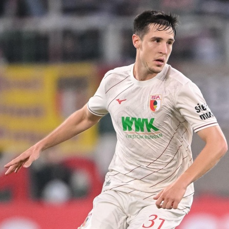 Keven Schlotterbeck vom FC Augsburg