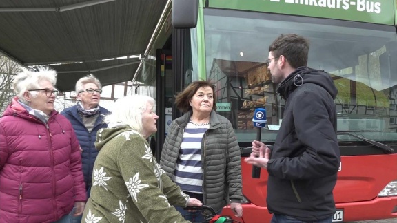 Morgenmagazin - Moma-reporter: Einkaufs-bus Für Abgelegene Dörfer