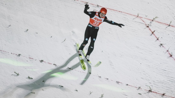 Sportschau Wintersport - Skispringen Der Männer Von Der Großschanze - Die Zusammenfassung