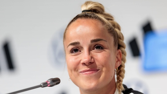 Coverbild Deutschland / Giulia Gwinn