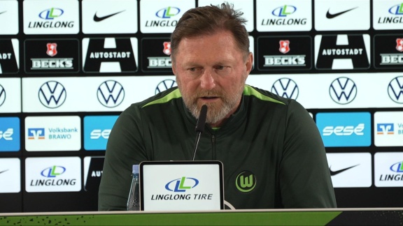 Sportschau Bundesliga - Wolfsburg-trainer Hasenhüttl - 'haben Die Chance, So Eine Serie Zu Brechen'