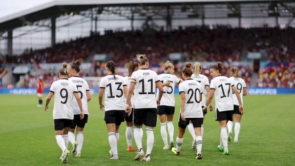 Sportschau - Die Gefühlswelt Im Dfb-team: Zwischen Entspannung Und Ekstase