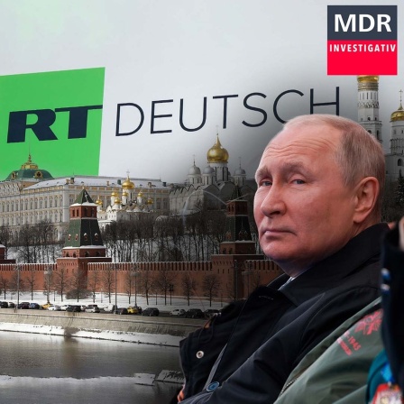 Collage: Putin vor Kreml und RT deutsch Schriftzug