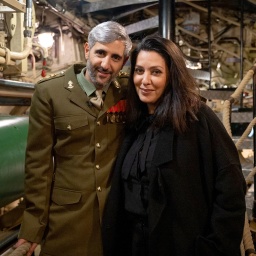 Michel Abdollahi (l.) und Jasmin Shakeri (r.).