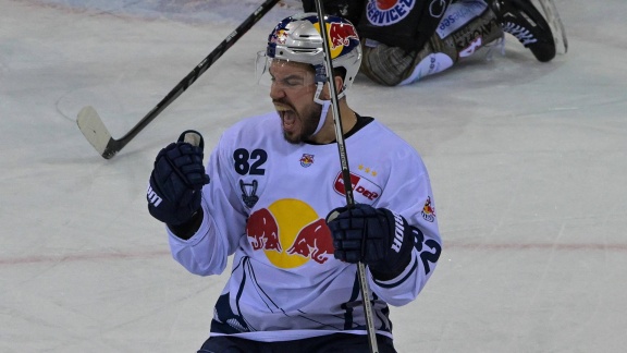 Sportschau - Ehc München Setzt Sich Gegen Bremerhaven Durch