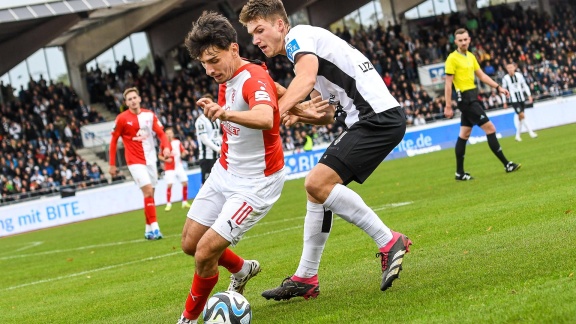 Sportschau - Halle Landet Befreiungsschlag In Ulm