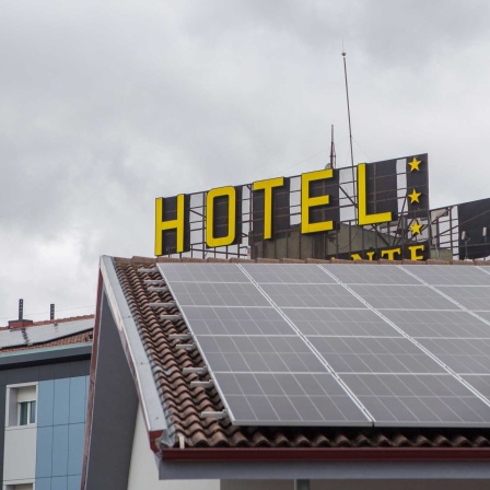 Solaranlage auf Hoteldach 