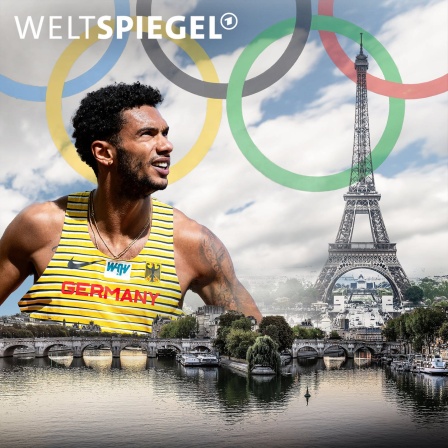 Zu sehen ist ein Athlet, der Eiffelturm, die Seine und die olympischen Ringe.