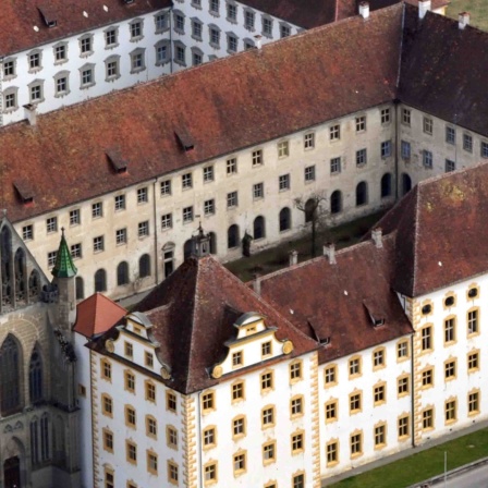 Luftuafnahme vom Schloss Salem
