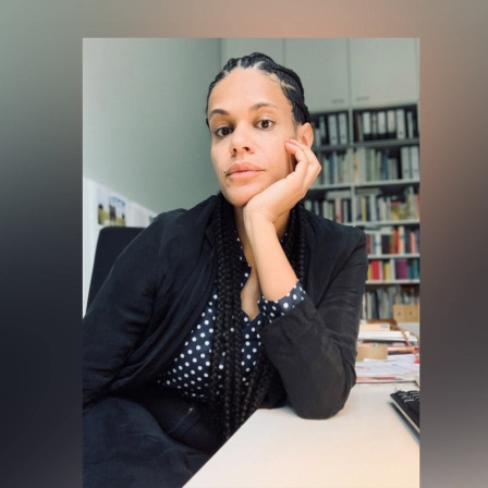 Mahret Ifeoma Kupka, Kunstwissenschaftlerin, Kuratorin  und freie Autorin