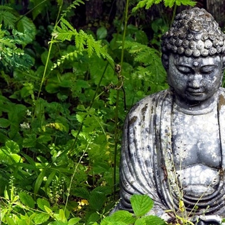 Buddha-Statue im Park