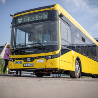 Eine neuer Elektrobus des Niederländischen Herstellers Ebusco, aufgenommen bei der Präsentation des neuen E-Bus-Typs "Ebusco 2.2" der Berliner Verkehrsbetriebe.