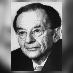 Der deutsch-amerikanische Psychoanalytiker Erich Fromm