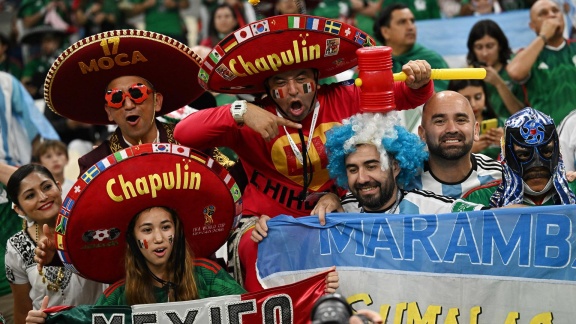Sportschau - Argentinien Und Mexiko Feiern Seite An Seite